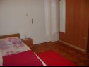 Apartementen Darko - 30 m from beach : A2(3+1), A4(3), SA5(3) Sukosan - Riviera Zadar  - Appartement - A2(3+1): slaapkamer