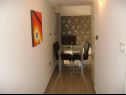 Apartementen Darko - 30 m from beach : A2(3+1), A4(3), SA5(3) Sukosan - Riviera Zadar  - Appartement - A2(3+1): gang