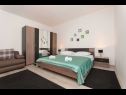 Apartementen Dama - 10 m from beach: A1(6+1) Sukosan - Riviera Zadar  - Appartement - A1(6+1): slaapkamer