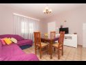 Apartementen Dama - 10 m from beach: A1(6+1) Sukosan - Riviera Zadar  - Appartement - A1(6+1): woonkamer