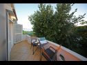 Apartementen Anita - 100 m from the beach: A1(2+2), SA2(2+2), A3(2+2), A4(2+2) Sukosan - Riviera Zadar  - Appartement - A1(2+2): balkon