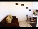 Apartementen Almond A1(2+2), A2(4+2), A3(4+2) Vir - Riviera Zadar  - Appartement - A2(4+2): woonkamer