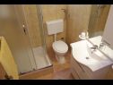 Apartementen Almond A1(2+2), A2(4+2), A3(4+2) Vir - Riviera Zadar  - Appartement - A3(4+2): badkamer met toilet