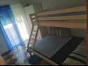 Apartementen Sanja - 100 meters to the beach A1(4+1), A2(4+1), A3(4+1), A4(4+1) Vir - Riviera Zadar  - Appartement - A1(4+1): slaapkamer