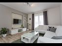 Apartementen Petar - 50 m from sea: A1(4+2) Zadar - Riviera Zadar  - Appartement - A1(4+2): woonkamer
