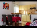 Apartementen Suza - relaxing & beautiful: A1(2+2), A2(4+2) Zadar - Riviera Zadar  - Appartement - A1(2+2): keuken en eetkamer