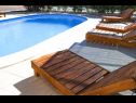 Vakantiehuizen Franny - comfortable: H(6+1) Zadar - Riviera Zadar  - Kroatië  - H(6+1): zwembad