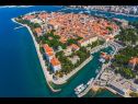 Apartementen Brane - free parking: A1 Barbara(4), A2 Aleksandar(2+1), A3 Frane(4+2), A4 Rada(6+1), A5 Martina(2+2), SA6 Josip(2) Zadar - Riviera Zadar  - detail