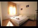 Apartementen Eddie - great location & comfor: A1(4), A2(4), A3(4), A4(4) Zadar - Riviera Zadar  - Appartement - A1(4): slaapkamer