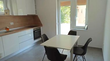 Apartementen Karmen - modern and comfy: A1(2+1) Rijeka - Kvarner 