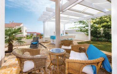 Apartementen Big blue - terrace lounge: A1(4) Vodice - Riviera Sibenik 