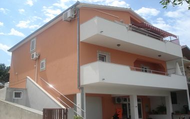 Apartementen Ante - 80 m from sea: A1(4), A2(2+1) Seget Vranjica - Riviera Trogir 