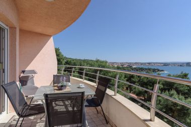 Apartementen Pery - 2 bedroom sea view apartment: A1(4+1) Trogir - Riviera Trogir 