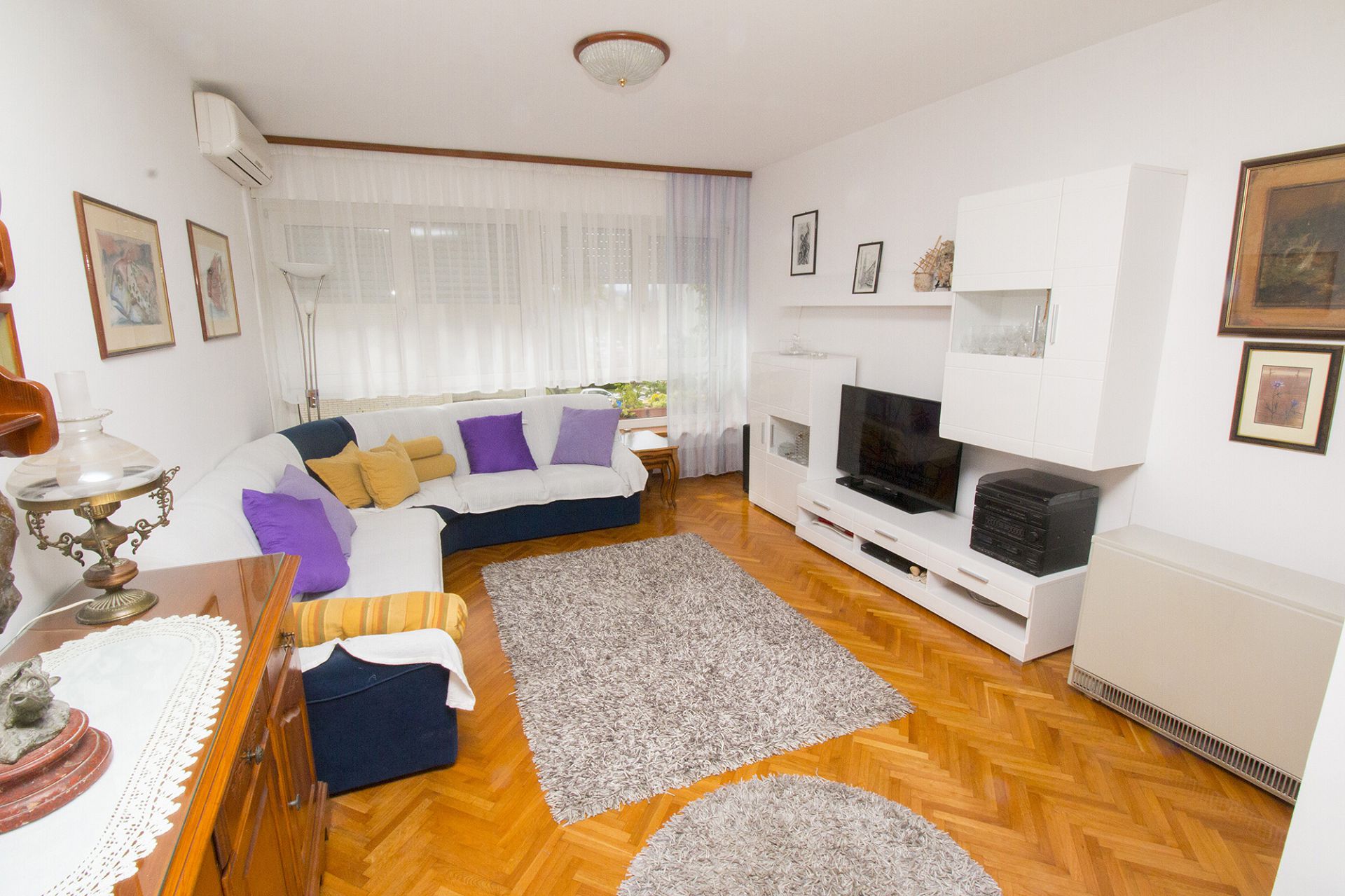 Apartementen Jerko - 200 m from beach: A1(3+2) Omis - Riviera Omis 