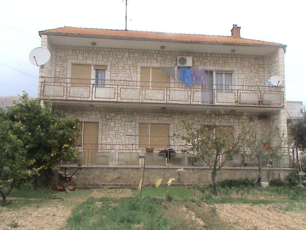 Apartementen Ivy - spacious with free parking: A1(4) Trogir - Riviera Trogir 