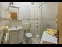 Apartementen Mare - close to the sea: A2(2+2), A3(2+2) Biograd - Riviera Biograd  - Appartement - A3(2+2): badkamer met toilet