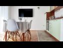 Apartementen Korni - comfortable A1(8) Biograd - Riviera Biograd  - Appartement - A1(8): keuken en eetkamer