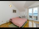 Apartementen en kamers Mate 1 - 130 m from sea: A1 Zeleni(2+2), R1 Zuta(2), R2 Roza(2) Bol - Eiland Brac  - Appartement - A1 Zeleni(2+2): slaapkamer