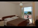 Apartementen Vinko - 50 M from the beach : A1(4+2) Postira - Eiland Brac  - Appartement - A1(4+2): slaapkamer