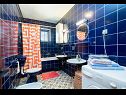 Apartementen Damir - free parking : A1(4+2) Postira - Eiland Brac  - Appartement - A1(4+2): badkamer met toilet