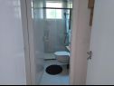 Apartementen en kamers Ref - 20 m from sea : 1 - A1(4+1), 2 - A2(2+1), 3 - R1(2), 4 - R2(2) Baai Puntinak (Selca) - Eiland Brac  - Kroatië  - Appartement - 1 - A1(4+1): badkamer met toilet