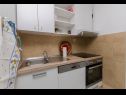 Apartementen Vlado - cosy & afordable: SA1(2), A2(3), A3(5) Supetar - Eiland Brac  - Appartement - A2(3): keuken