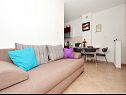 Apartementen Aurelija - 20 m from beach: A1(4+2), A2(4), A3(2+2) Arbanija - Eiland Ciovo  - Appartement - A2(4): woonkamer