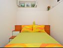 Apartementen Aurelija - 20 m from beach: A1(4+2), A2(4), A3(2+2) Arbanija - Eiland Ciovo  - Appartement - A1(4+2): slaapkamer