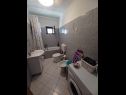 Apartementen Marijica - 100m from the beach A1(4), A2(6) Okrug Gornji - Eiland Ciovo  - Appartement - A1(4): badkamer met toilet