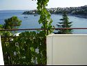 Apartementen Dane - 30m from the sea: A1(4+1), A2(4+1), A3(3+2), A4(2+3) Okrug Gornji - Eiland Ciovo  - Appartement - A2(4+1): uitzicht vanaf terras