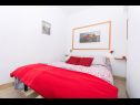 Apartementen Duga - beachfront & seaview : A1(4+1), A2(4+1) Okrug Gornji - Eiland Ciovo  - Appartement - A2(4+1): slaapkamer