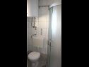 Apartementen Iva SA1(2+1), SA2(2+1), SA3(2+1) Crikvenica - Riviera Crikvenica  - Studio-appartment - SA2(2+1): badkamer met toilet