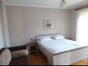 Apartementen Gašpar A1-Veliki (4+1), A2-Mali (2+1) Crikvenica - Riviera Crikvenica  - Appartement - A1-Veliki (4+1): slaapkamer