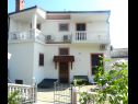 Apartementen Jozefina A1(4), SA2(2) Crikvenica - Riviera Crikvenica  - Appartement - A1(4): terras