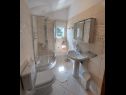 Apartementen Tomislav A1 crni(4+1), A2 crveni(4+1), A3(5+1), A4(2+2) Selce - Riviera Crikvenica  - Appartement - A3(5+1): badkamer met toilet