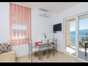 Apartementen Ljuba - in center & close to the beach: A1(2+2), A2(2+2), A3(2+2), A4(2+2) Duba - Riviera Dubrovnik  - Appartement - A4(2+2): eetkamer