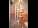 Apartementen Star 2 - romantic apartments : A1 LUNA (4+2), A2 STELLA (6) Dubrovnik - Riviera Dubrovnik  - Appartement - A2 STELLA (6): badkamer met toilet
