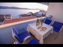 Apartementen Drago - with sea view : A1(2+1), A2(2+2), A3(2+3), A4(2+2), A5(2+2), A6(2+2) Klek - Riviera Dubrovnik  - Appartement - A3(2+3): terras