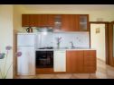 Apartementen Ante - sea view & serenity: A1(5+1) Bozava - Eiland Dugi otok  - Appartement - A1(5+1): keuken