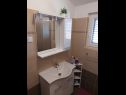 Apartementen Silvana - 100 m from beach A1(4) Bozava - Eiland Dugi otok  - Appartement - A1(4): badkamer met toilet