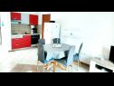 Apartementen Josef - seaview A2(3+2) crveni, A3(3+2) plavi Veli Rat - Eiland Dugi otok  - Appartement - A2(3+2) crveni: keuken en eetkamer