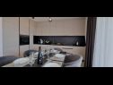 Apartementen Mark 1 - 100 m from sea A1(6), A2(6) Medulin - Istrië  - Appartement - A1(6): keuken en eetkamer