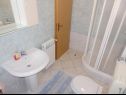 Apartementen Med - with terrace : A1(4+1), A2(4) Medulin - Istrië  - Appartement - A1(4+1): badkamer met toilet