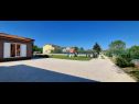 Vakantiehuizen Ron - spacious garden: H(6) Pula - Istrië  - Kroatië  - tuin