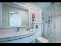 Vakantiehuizen Regent - exclusive location: H(4+2) Rovinj - Istrië  - Kroatië  - H(4+2): badkamer