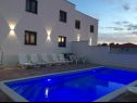 Apartementen Noel - with private pool: A1-prizemlje(4+1), A2-prvi kat(4+1) Umag - Istrië  - Appartement - A2-prvi kat(4+1): zwembad