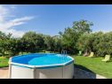 Apartementen Lili-with paddling pool: A1(4+2) Umag - Istrië  - zwembad