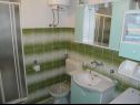 Apartementen Liza - 80 M from the sea : SA1(2), A2(2), A3(3) Korcula - Eiland Korcula  - Appartement - A3(3): badkamer met toilet
