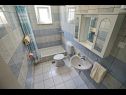 Apartementen Sunny - 50 m from sea: A2(4+1) Lumbarda - Eiland Korcula  - Appartement - A2(4+1): badkamer met toilet