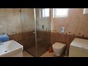 Apartementen Ema A1(4), A2(4) Malinska - Eiland Krk  - Appartement - A1(4): badkamer met toilet